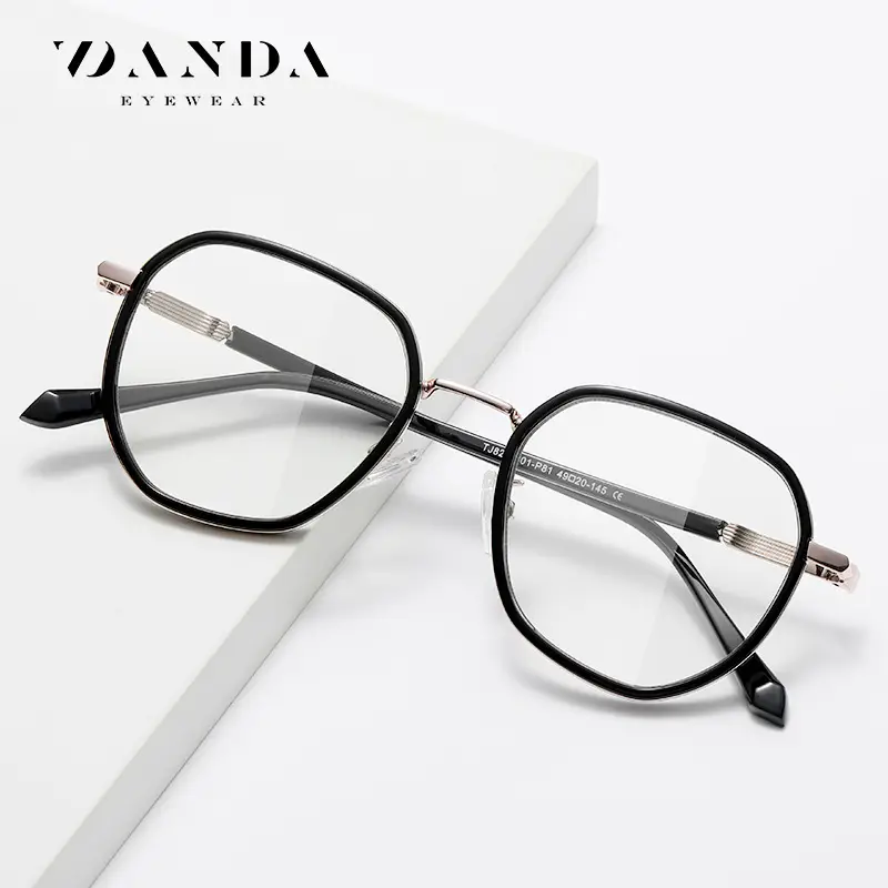 Women's Anti-Blue Light Eyebrows Glasses Gold Frame - Image 6