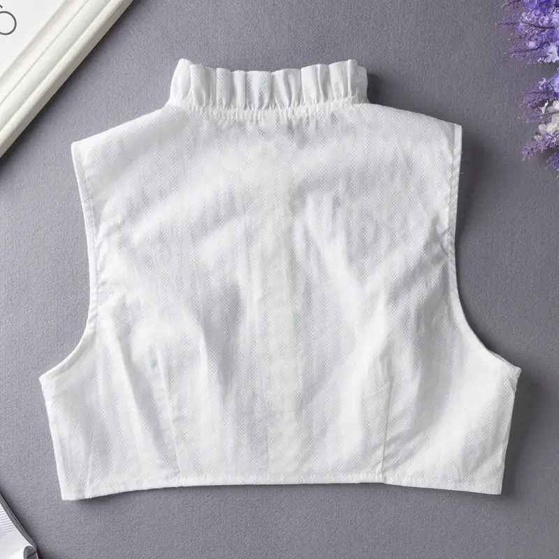 White False Collar Women's Sleeveless Shirt