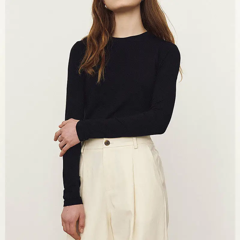 Women's Black Slim Fit Bamboo T-Shirt for Spring Autumn - Image 2
