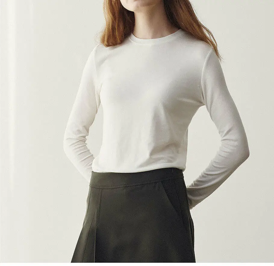 Women's Black Slim Fit Bamboo T-Shirt for Spring Autumn — feature 8