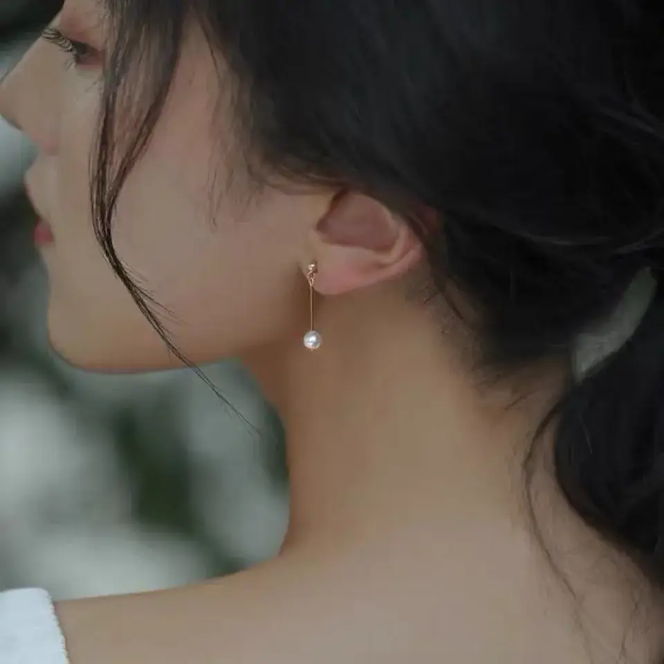 Natural Pearl Earrings for Women Long Round Face - Image 3
