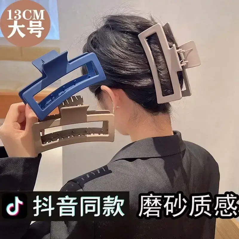 13cm Oversized White Hair Clip for Girls — feature 6