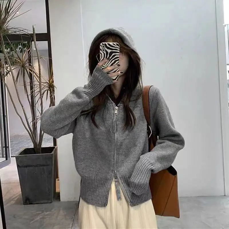 Blue Knit Short Cardigan for Women 2025 - Image 9