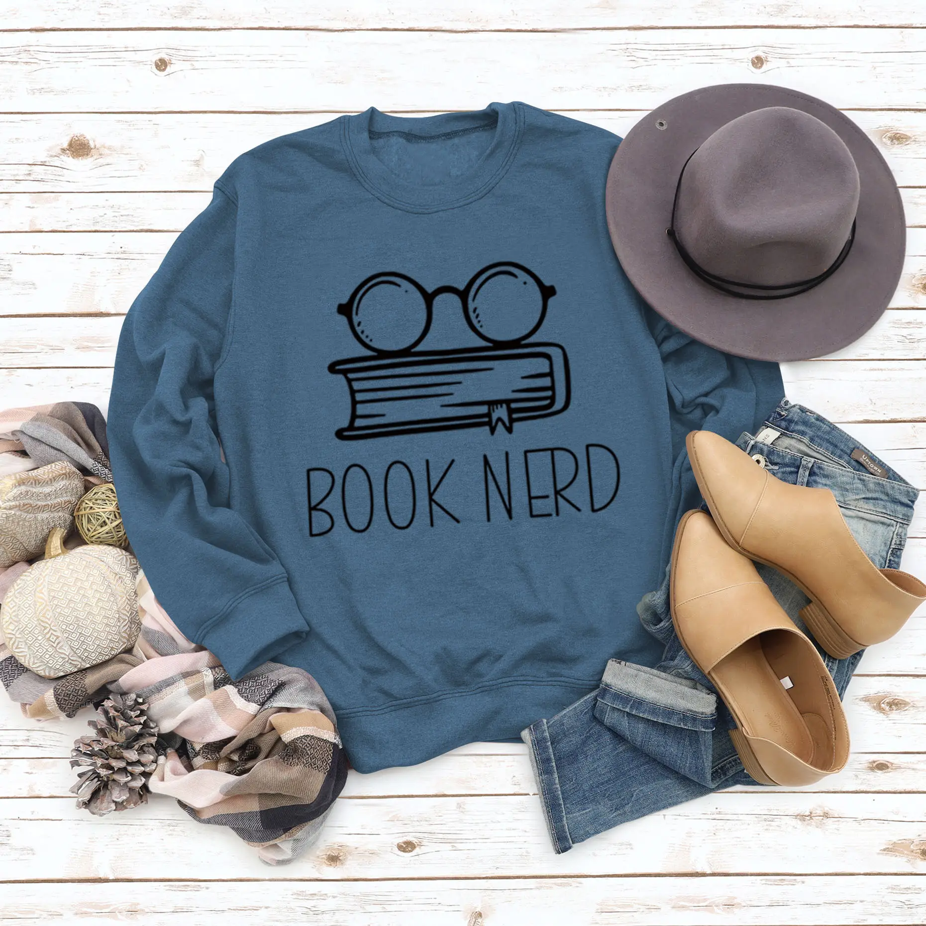 Green Book Nerd Sweatshirt with Glasses Print - Image 14