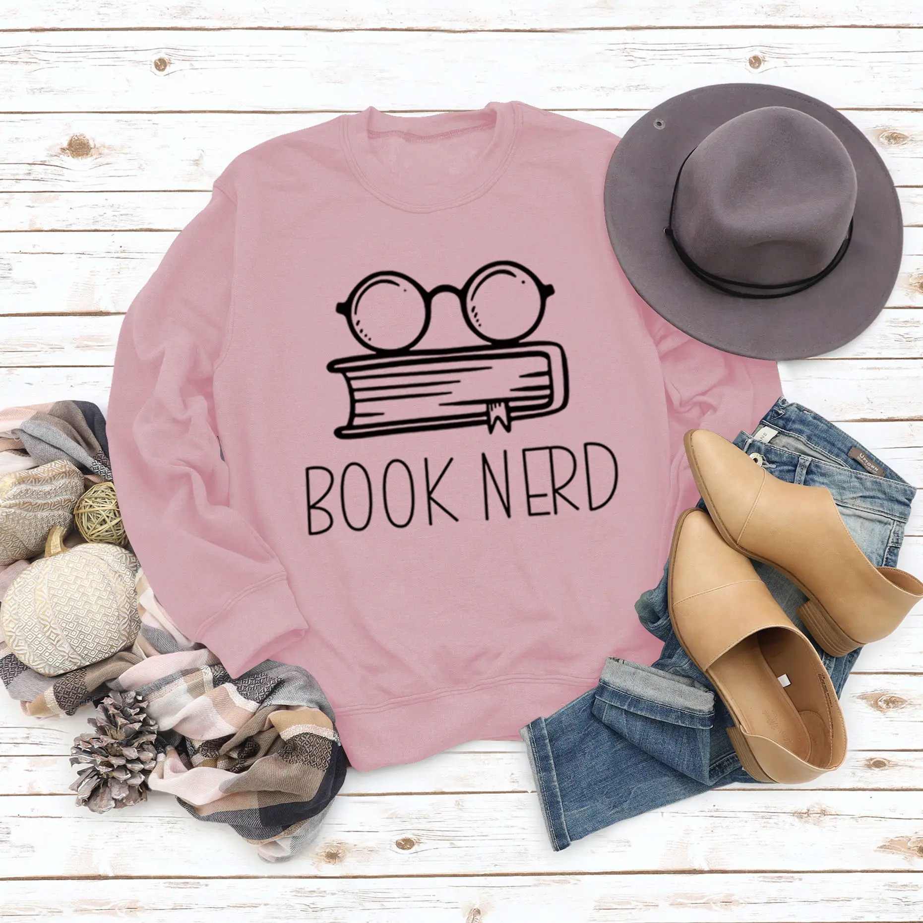 Green Book Nerd Sweatshirt with Glasses Print - Image 4