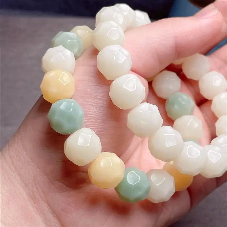 Men Women Bodhi Root Carved Bracelet Multi Treasure Color — feature 2
