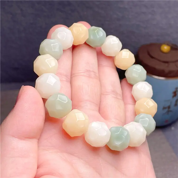 Men Women Bodhi Root Carved Bracelet Multi Treasure Color — feature 4