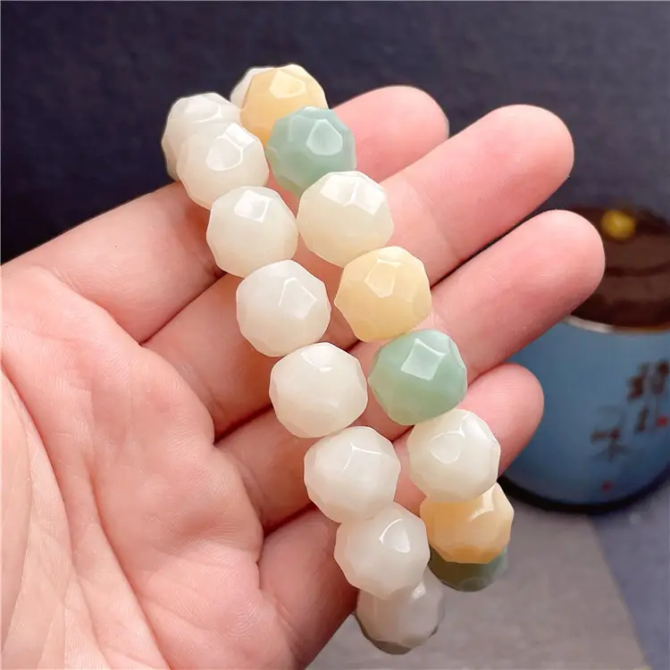Men Women Bodhi Root Carved Bracelet Multi Treasure Color — feature 9