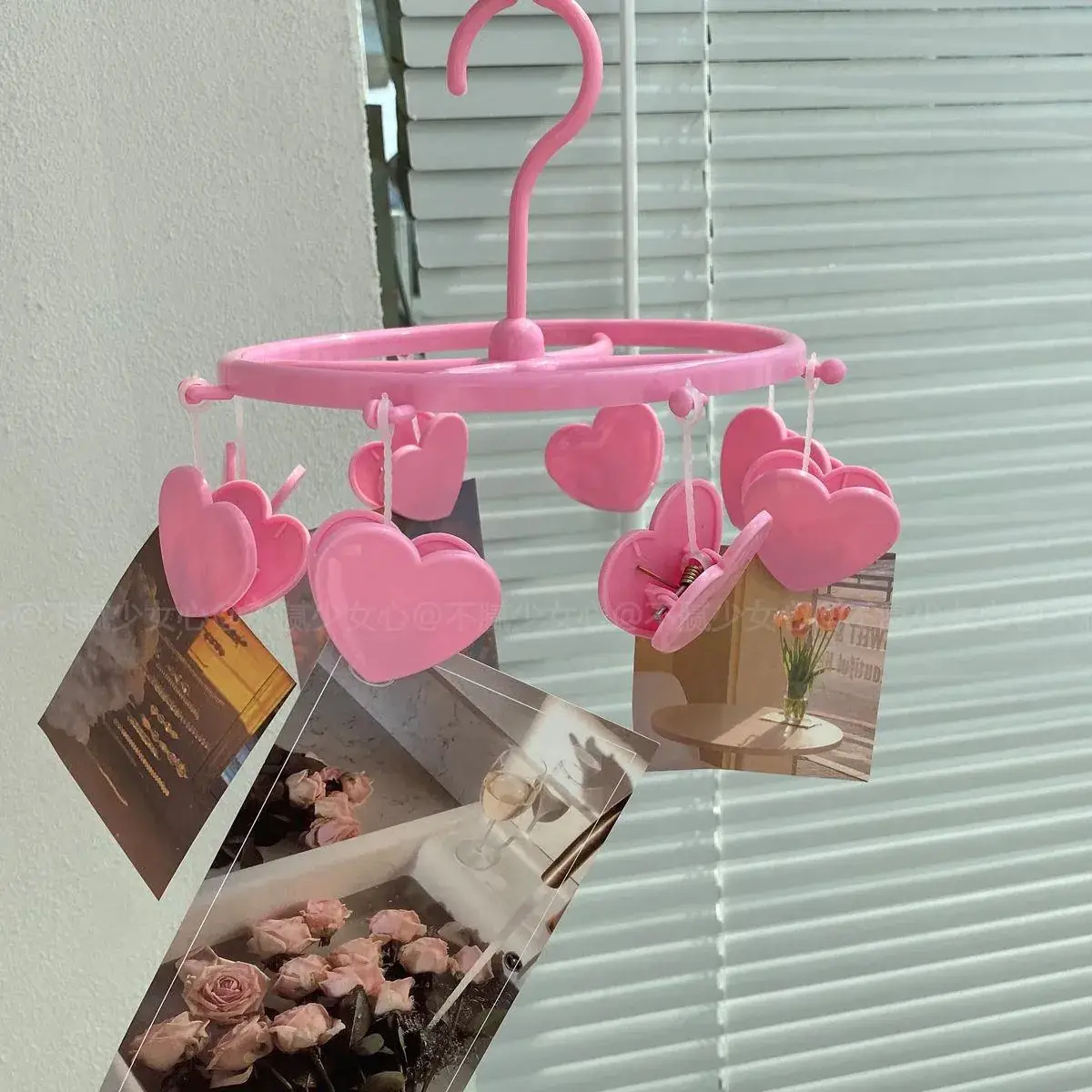 Pink Heart-Shaped Mini Hanger for Girls