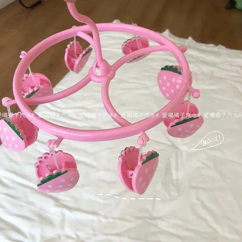 Pink Heart-Shaped Mini Hanger for Girls