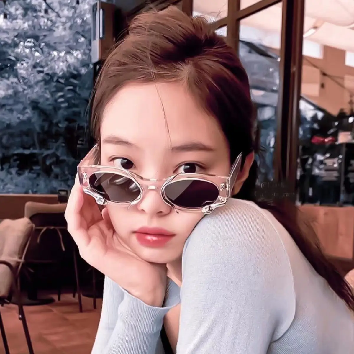 Jennie Same Style Sunglasses White French Style Retro New - Image 7