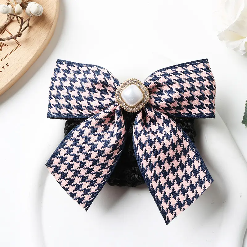 Houndstooth Bow Hairpin with Pearl Clip