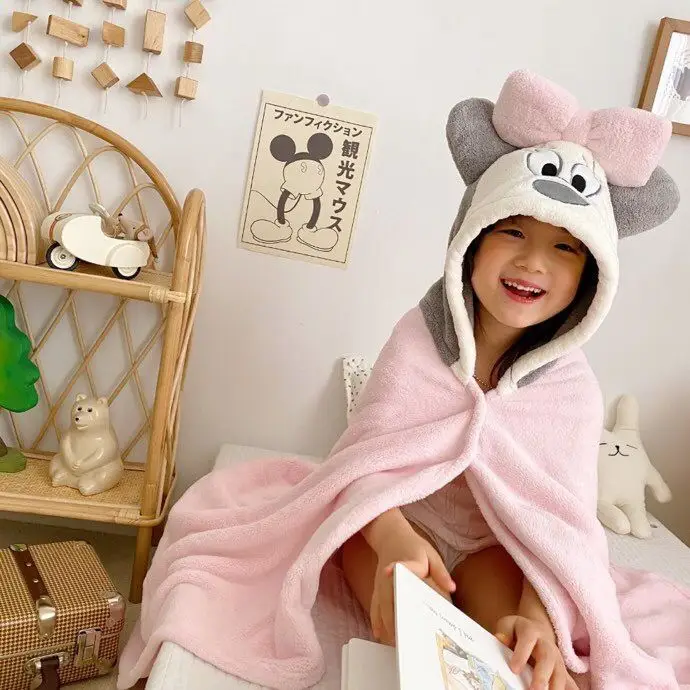 Coral Fleece Bathrobe for Girls Baby Wrap Absorbent - Image 3