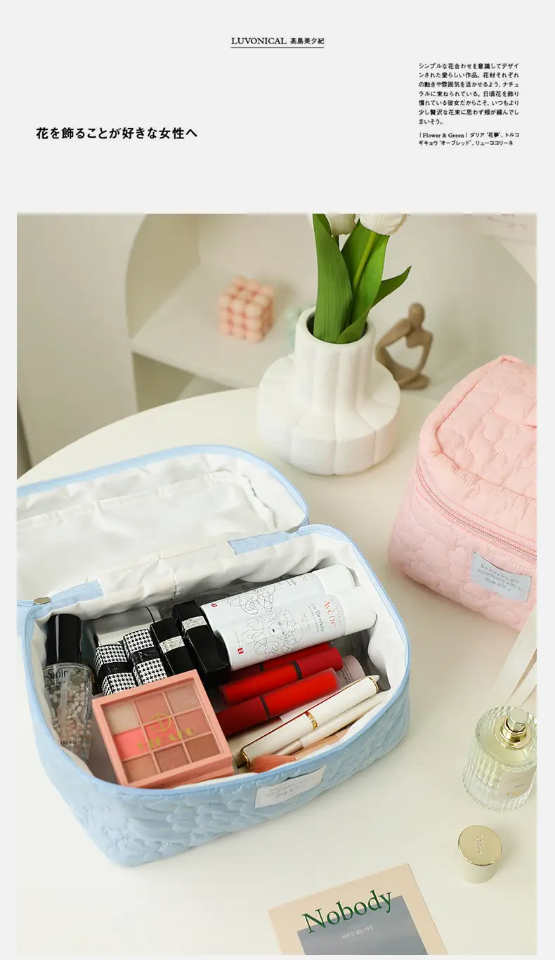 2025 Pink Quilted Travel Storage Bag for Women — feature 17