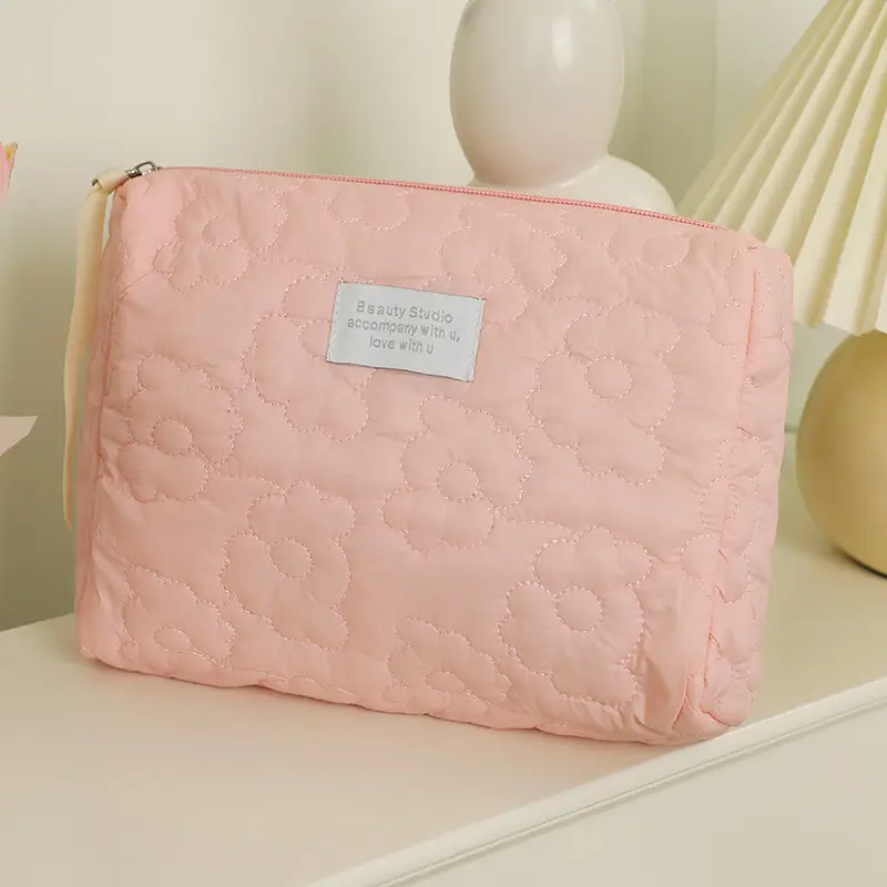 2025 Pink Quilted Travel Storage Bag for Women - Image 9