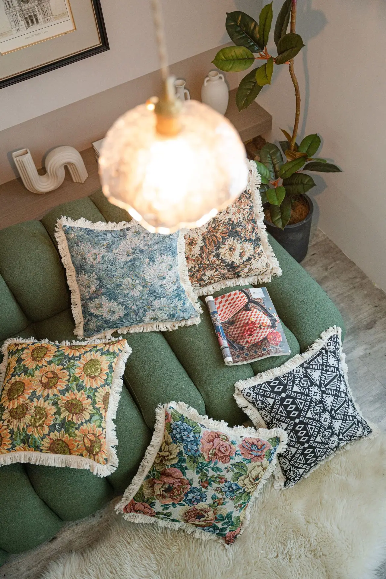 Yamanqi Multicolor Fringed Sofa Pillow — feature 23