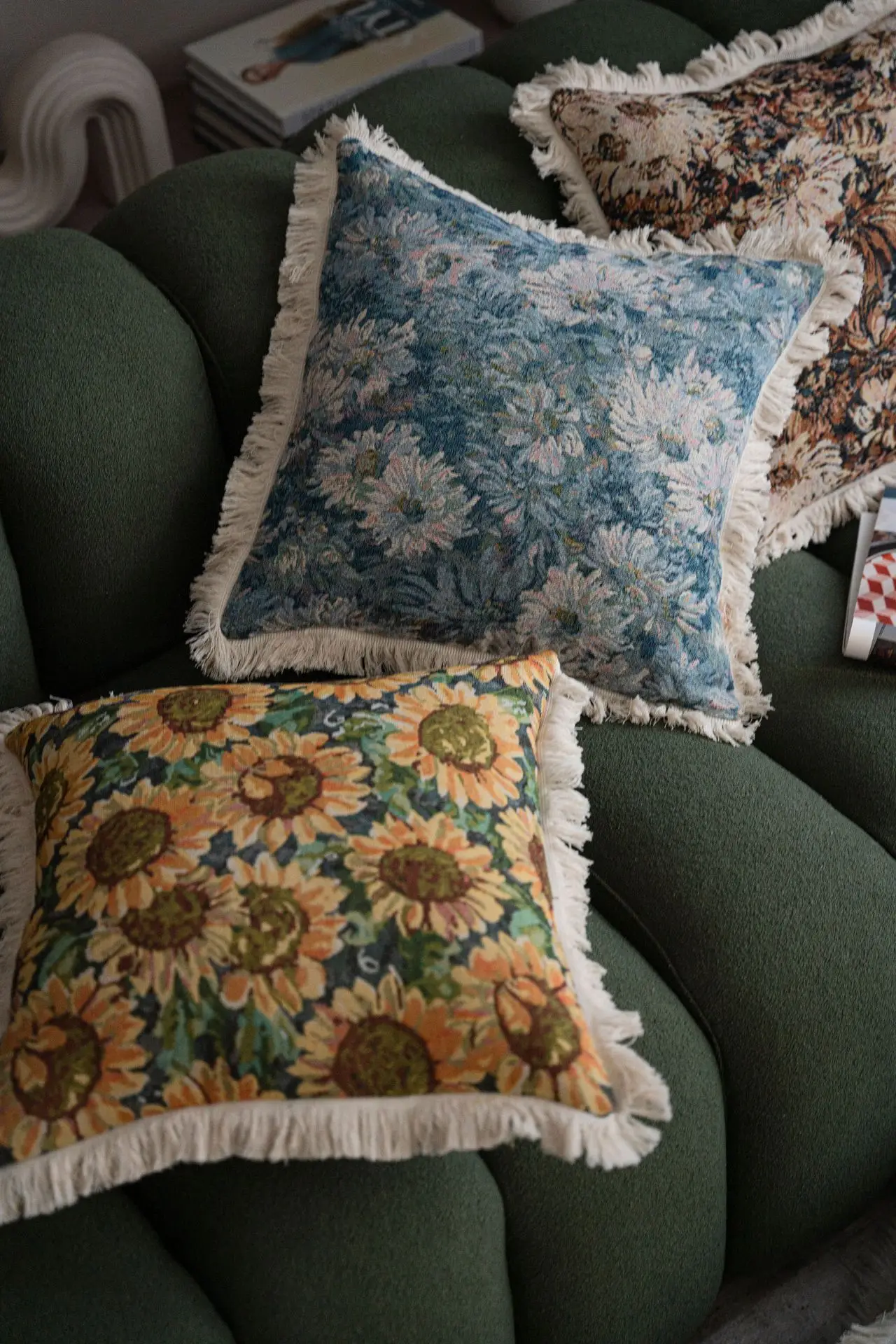 Yamanqi Multicolor Fringed Sofa Pillow — feature 25