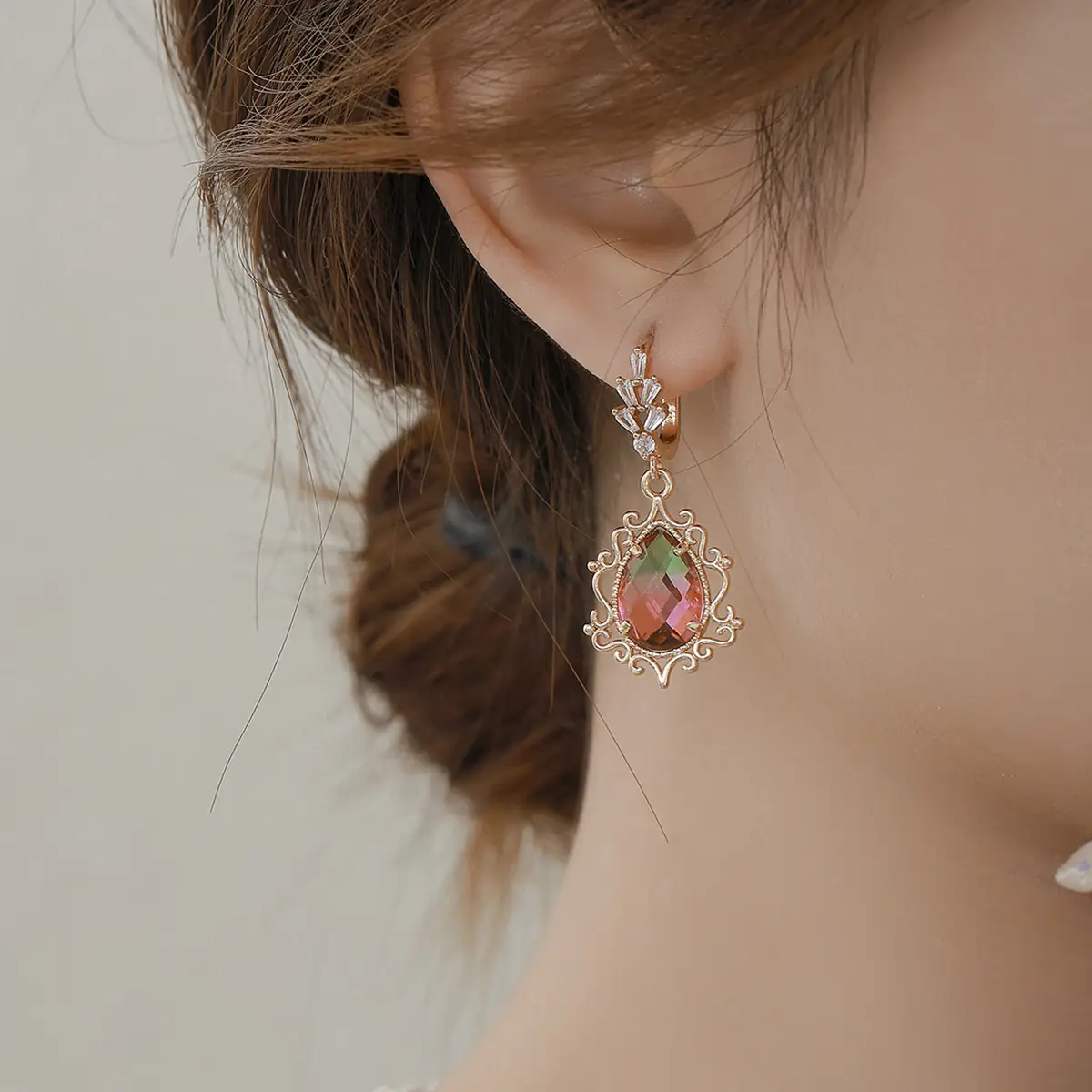 Geometric Crystal Glass Earrings Heavy Industry Mixed Batch Yiwu - Image 2