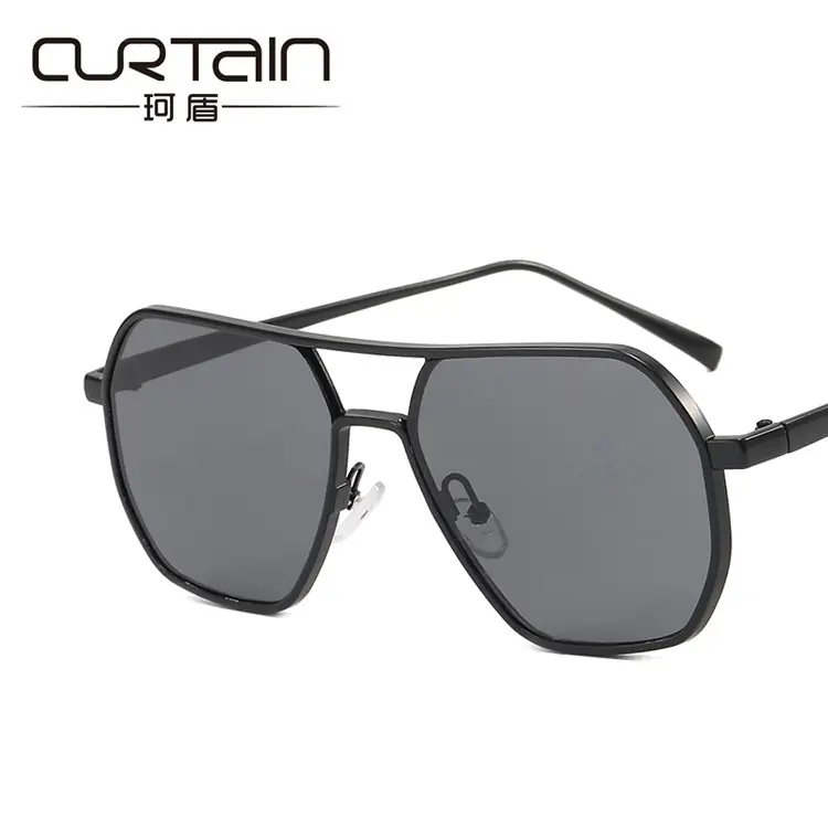 Men's Gold Bridge Driving Sunglasses with UV400 Protection - Image 5