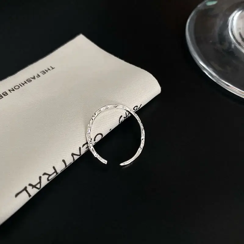 Open Hammer Texture Silver Ring for Men Women - Image 2