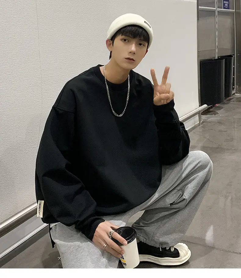 2024 New Hong Kong Style Loose Fit Crewneck Sweatshirt — feature 1