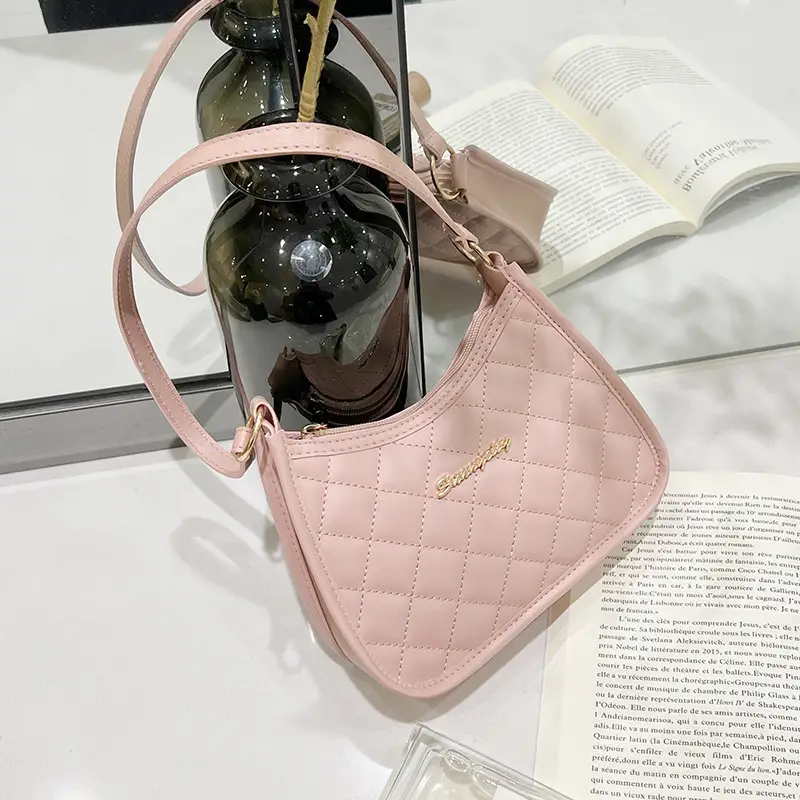 Rhomboid Pink