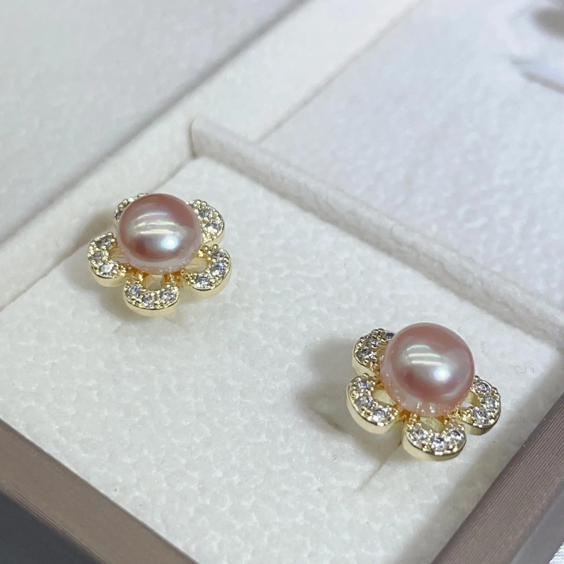 S925 Silver Pearl Flower Earrings with Zircon Accents — feature 16