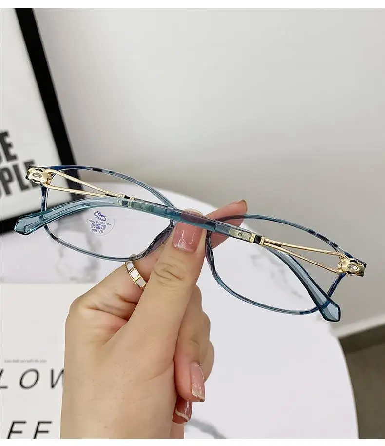 Purple Hollow Anti-Blue Glasses for Reading & Presbyopia — feature 23