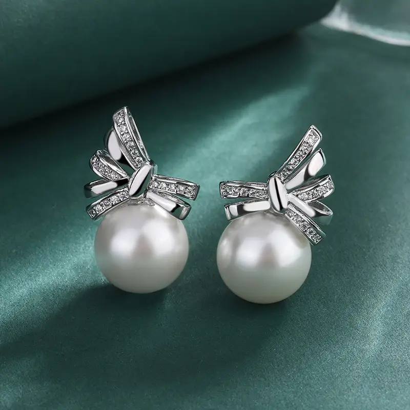 Pearl Earrings Light Luxury 12mm Diameter - Image 6
