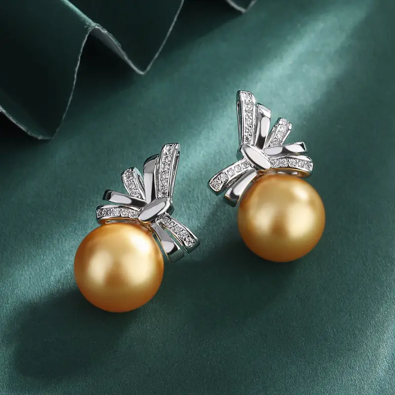 Pearl Earrings Light Luxury 12mm Diameter - Image 2