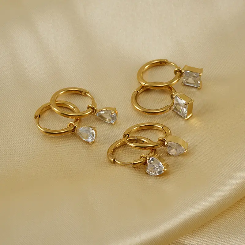 18K Gold Zircon Earrings for Women - Image 12