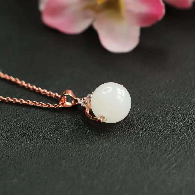Guan Yu S925 Silver Inlaid White Jade Pendant Necklace — feature 7