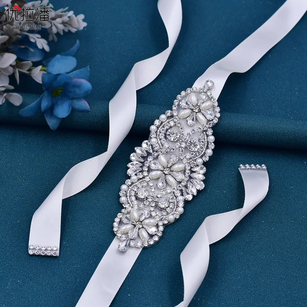 White Bridal Belt with Rhinestone Girdle for Women — feature 9
