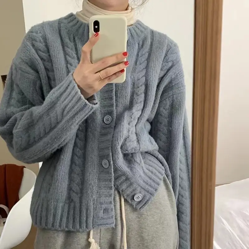 Women's Knitted Cardigan Sweater 2023 Spring Slim Fit - Image 4