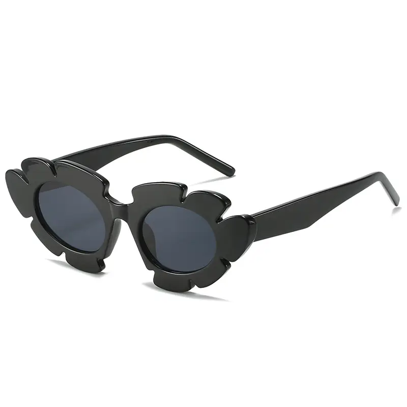 Green Cat-Eye Sunglasses for Women - Image 8