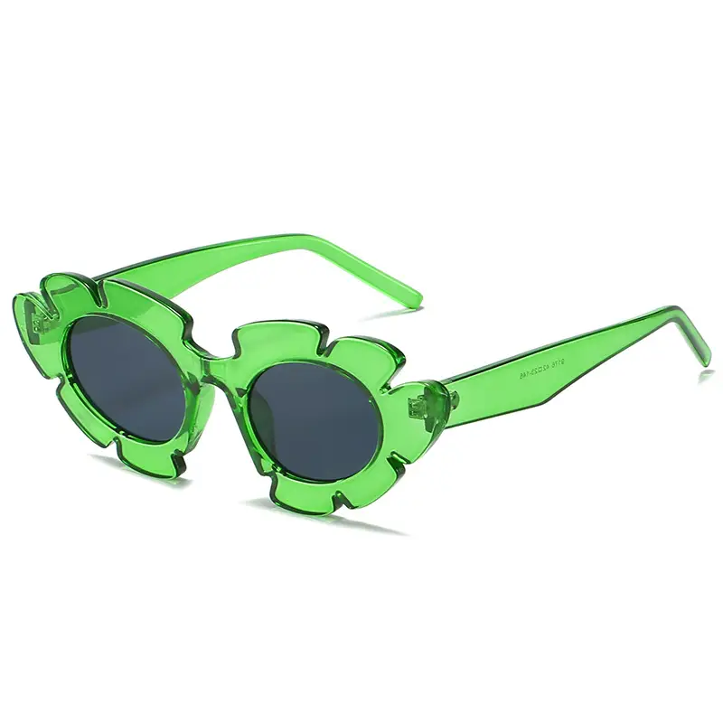 Green Cat-Eye Sunglasses for Women - Image 5