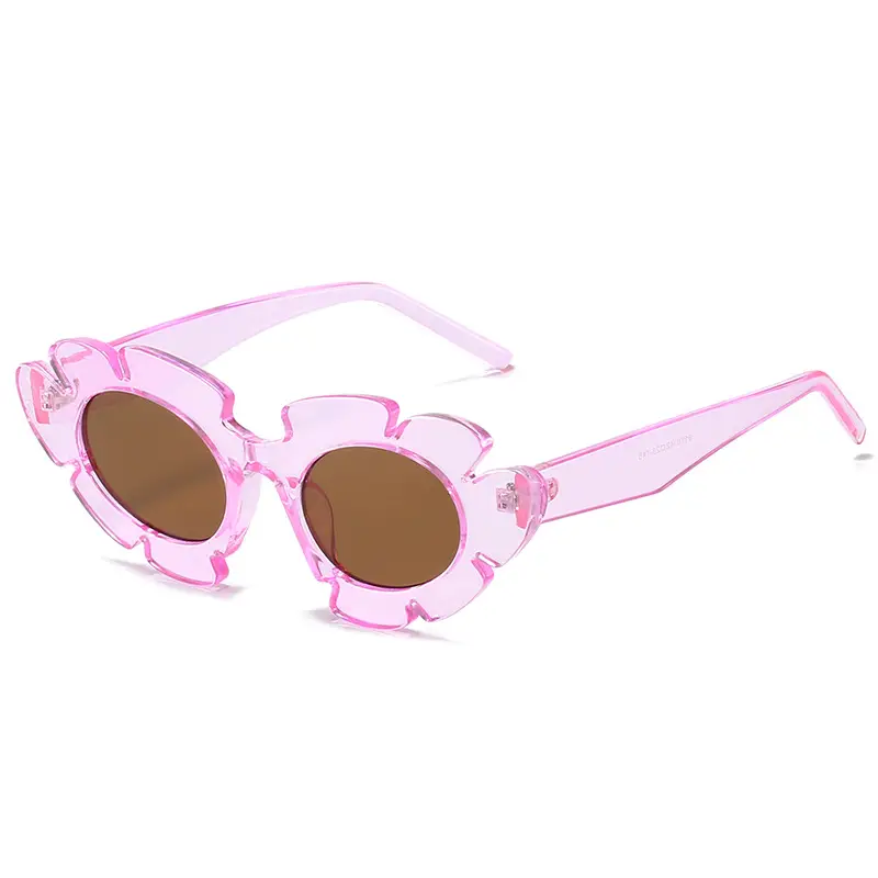 Green Cat-Eye Sunglasses for Women - Image 6