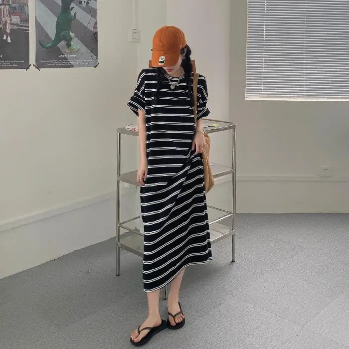 053 Black Stripes