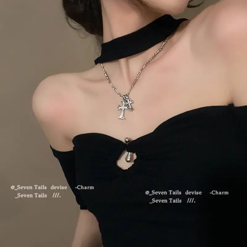 Double Cross Necklace Women's Pendant Baroque Accessories