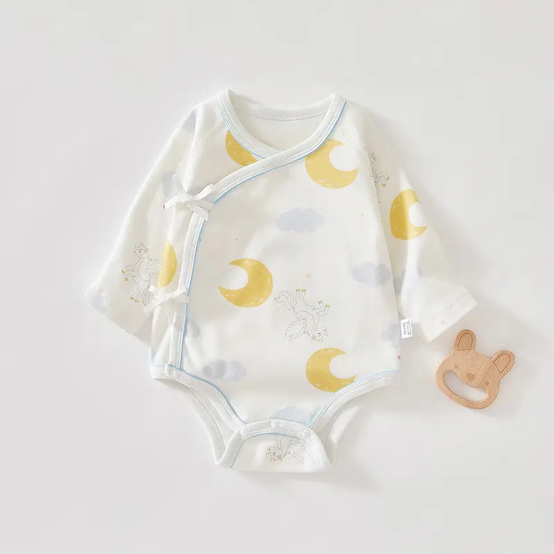 Baby Long Sleeve Onesie with Cute Bear Print - Image 2