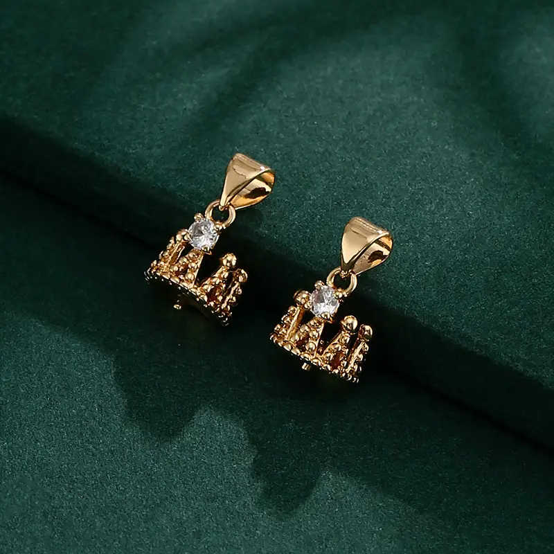 Crown Pearl Pendant with Empty Support & White Gold Beads - Image 6