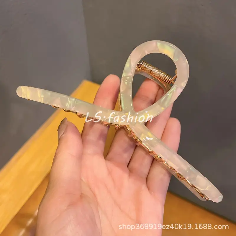 13cm Plus Size Shark Grasping Hair Clip for Volume & Tight Style - Image 3