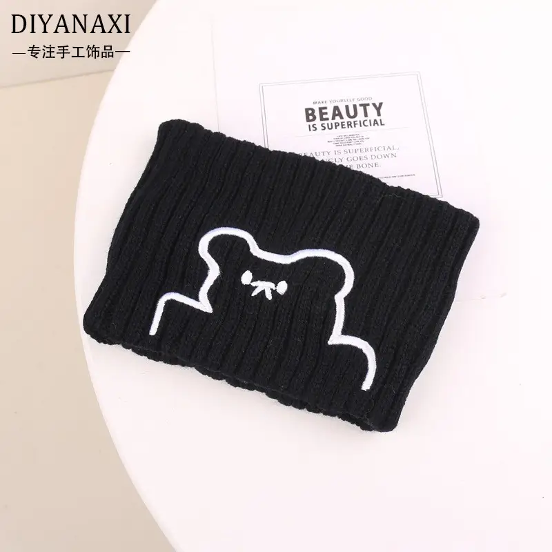 Wool Bear Embroidery Headband Women Winter Warm