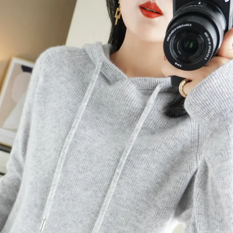 Women's Red Knit Hoodie Loose Fit Winter Wear - Image 5