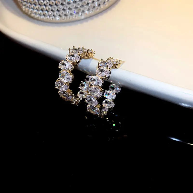 Silver C-Neadled Diamond Zircon Earrings Light Luxury - Image 10