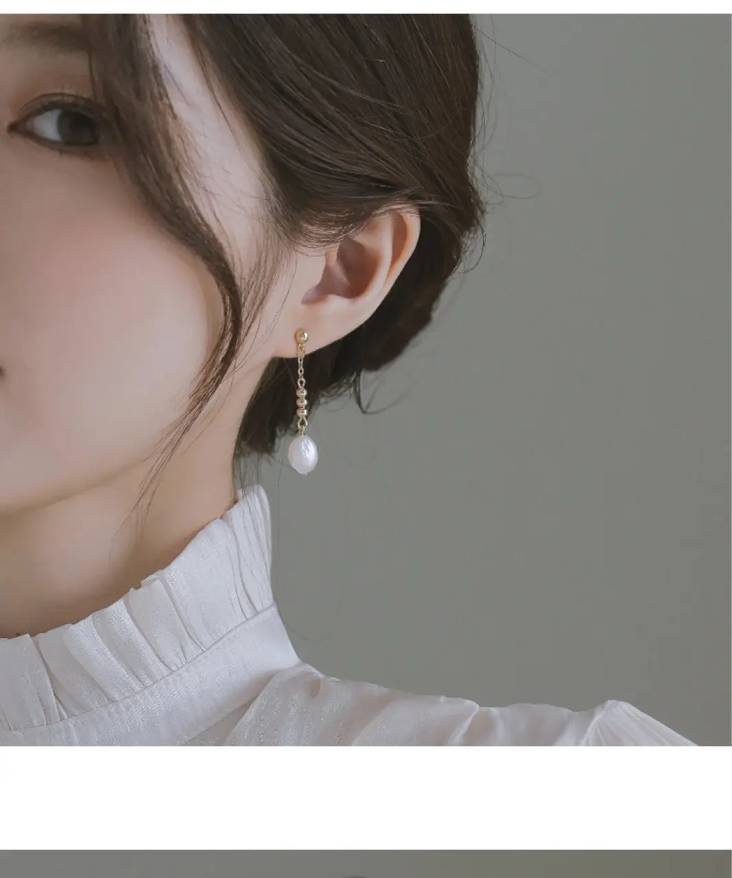 Fairy Pearl Baroque Earrings 925 Gold — feature 6