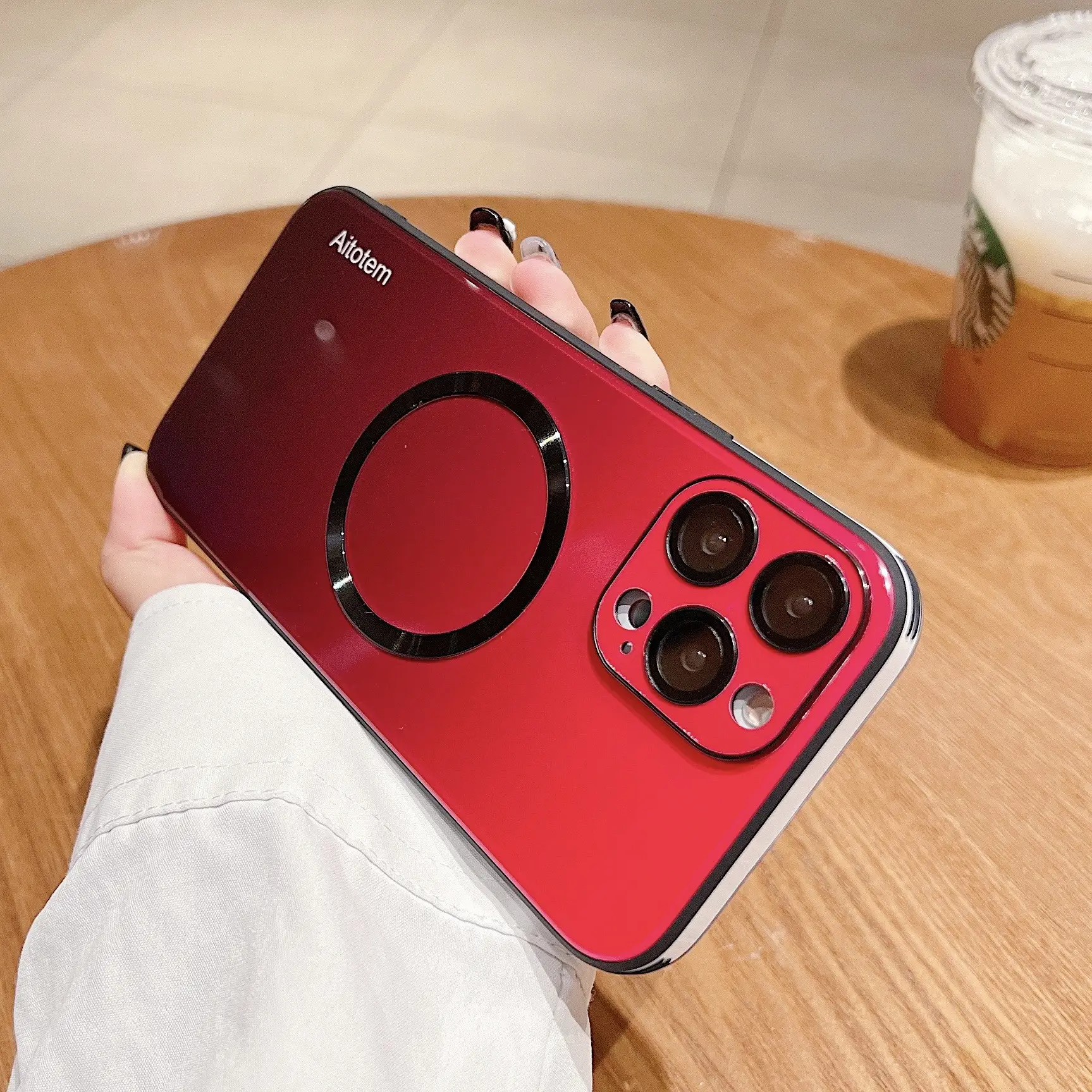 Magnetic Gradient Case for iPhone 17 Pro Max & 15