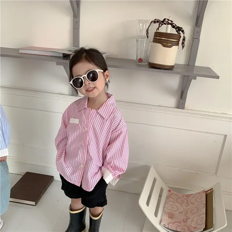 Korean Children's Autumn Striped Shirt Set - Image 4