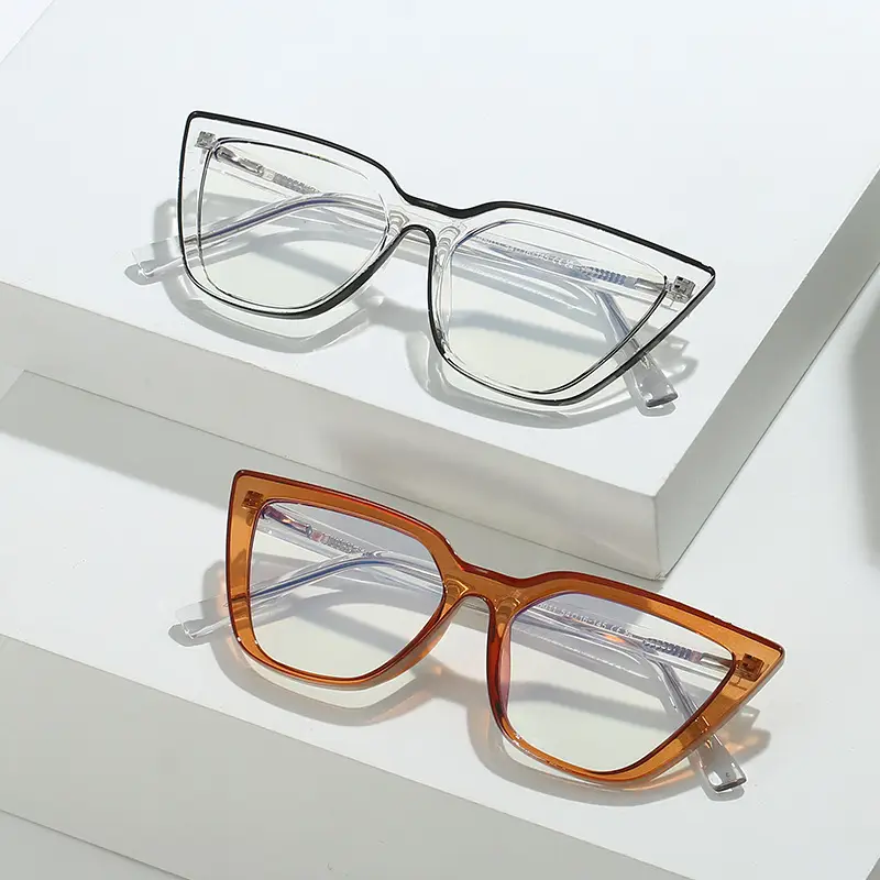 Pink Cat-Eye Glasses with Metal Frames - Image 9