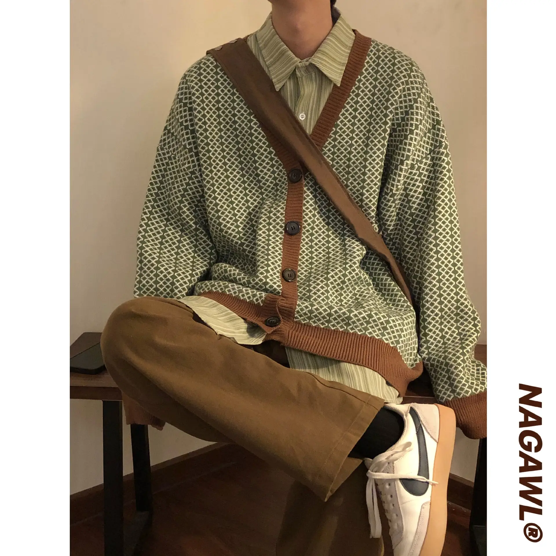 Men's Japanese Style Knitted Vest Brown American Style